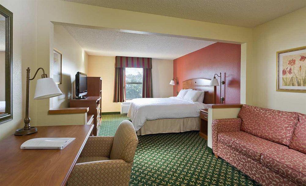 Hampton Inn Houston Stafford Δωμάτιο φωτογραφία